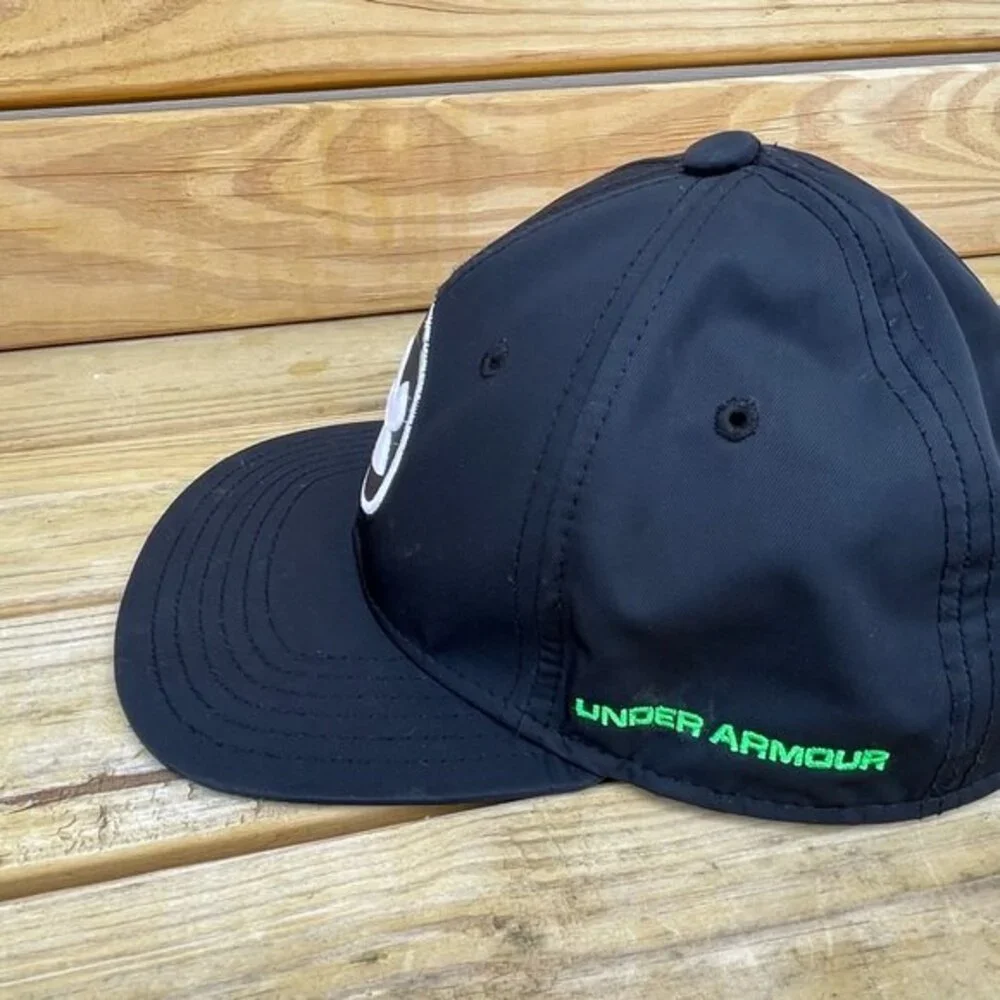 Under Armour Black w/Green Logo SnapBack cap/Hat